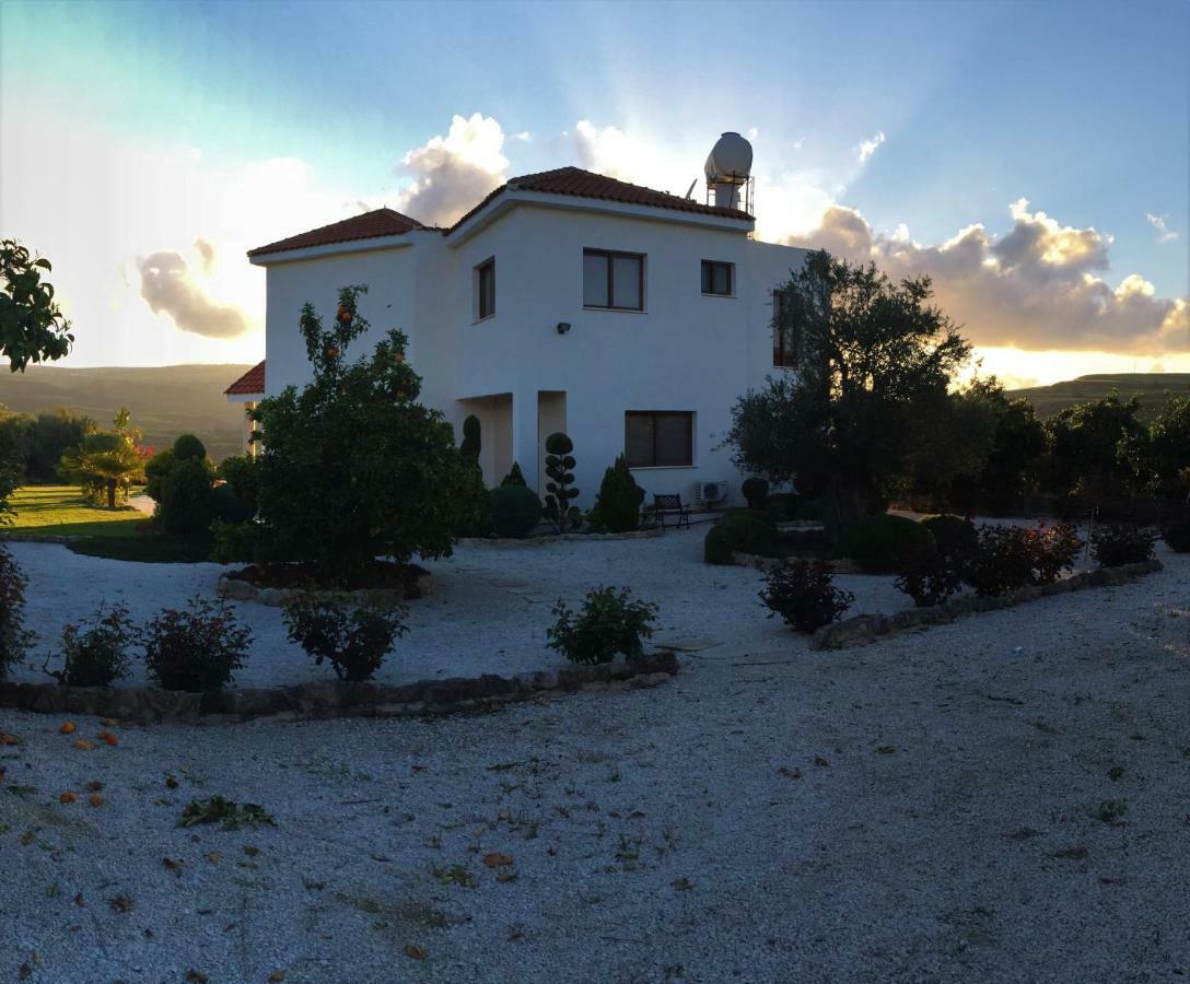 Golden Valley Villa Skoulli Buitenkant foto